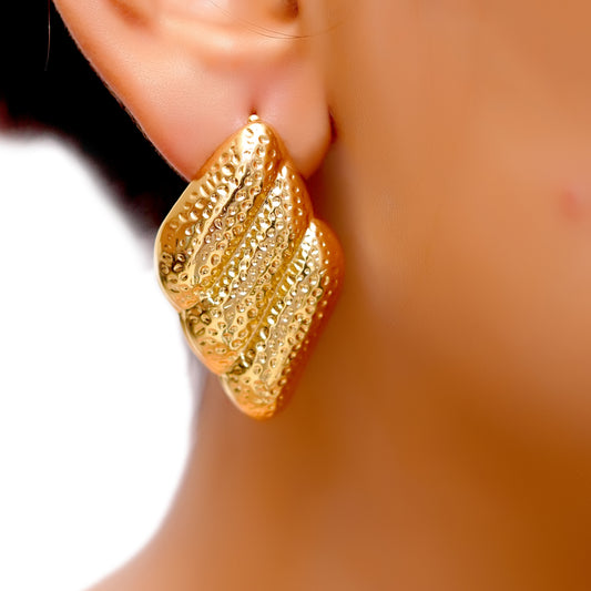 Anti-Tarnish Textured Gold Stud Earrings for Women
