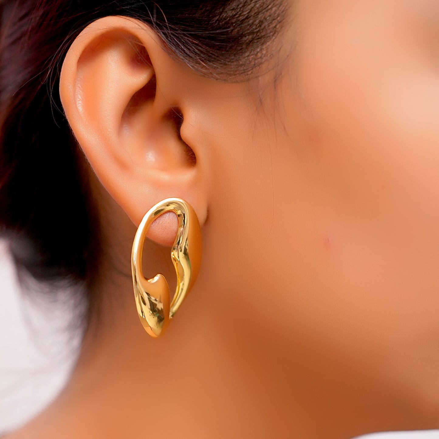 Anti-Tarnish Abstract Oval Earrings for Women