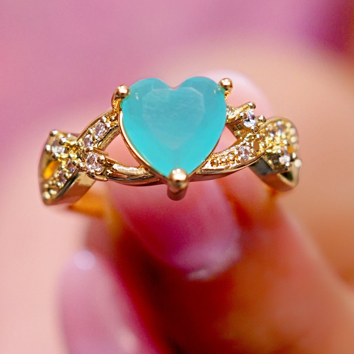 Elegant Heart Shape Stone Ring for Women