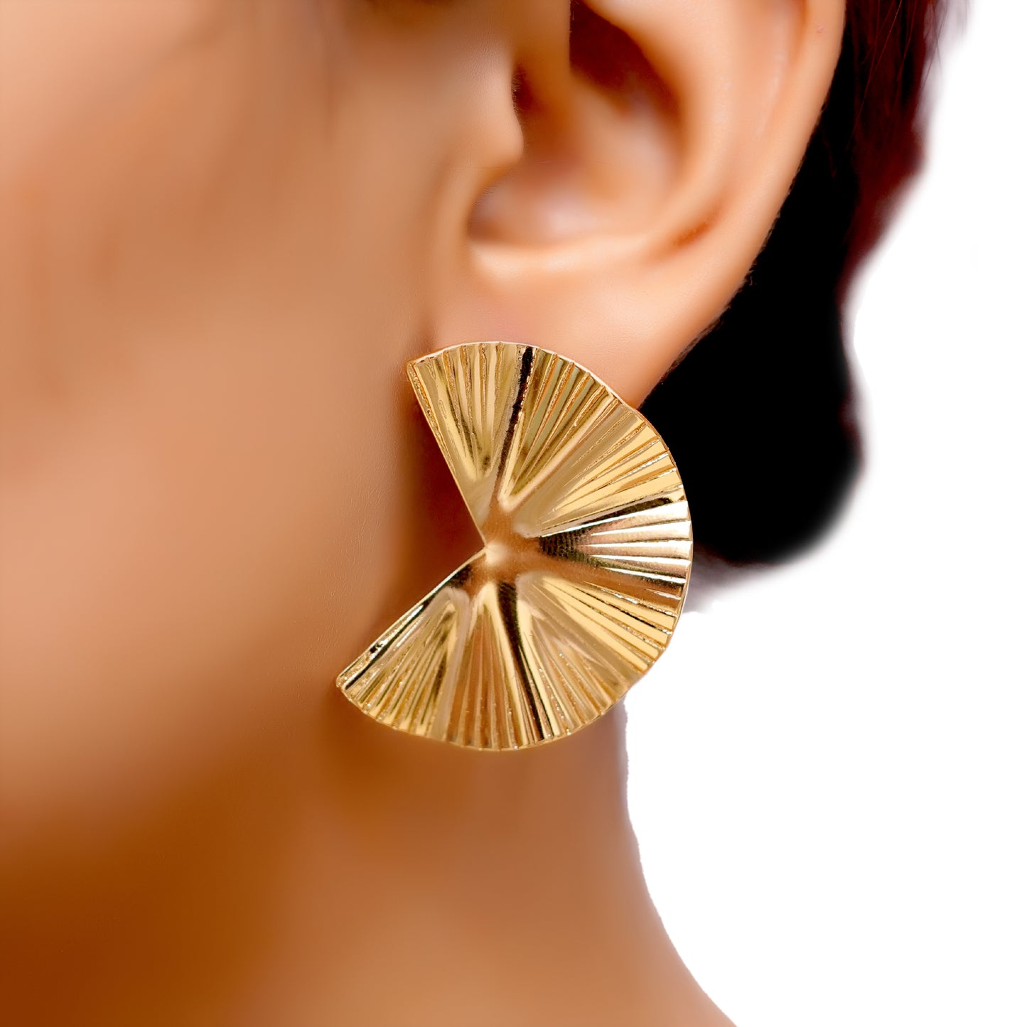 Anti-Tarnish Fan-Shaped Statement Earrings for Women
