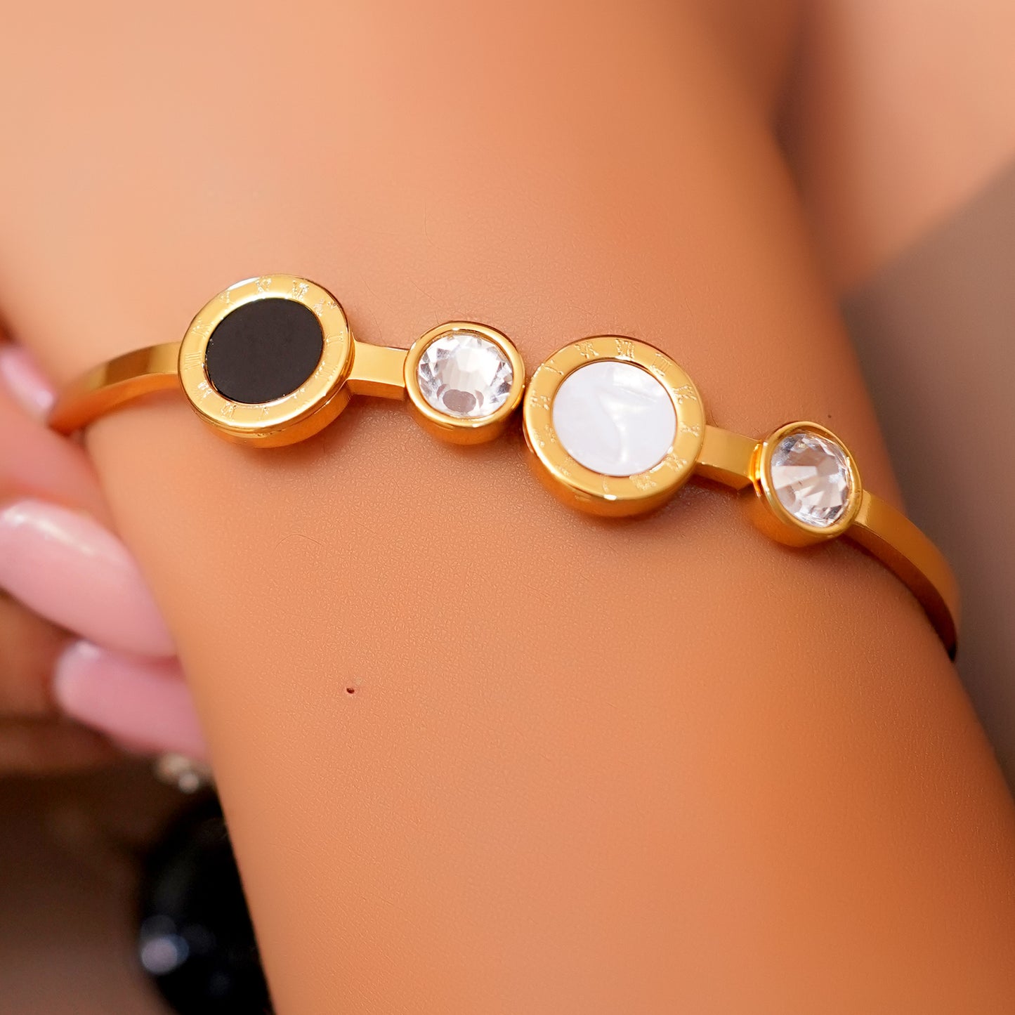 Anti-Tarnish Multi-Stone Elegant Bracelet for Women