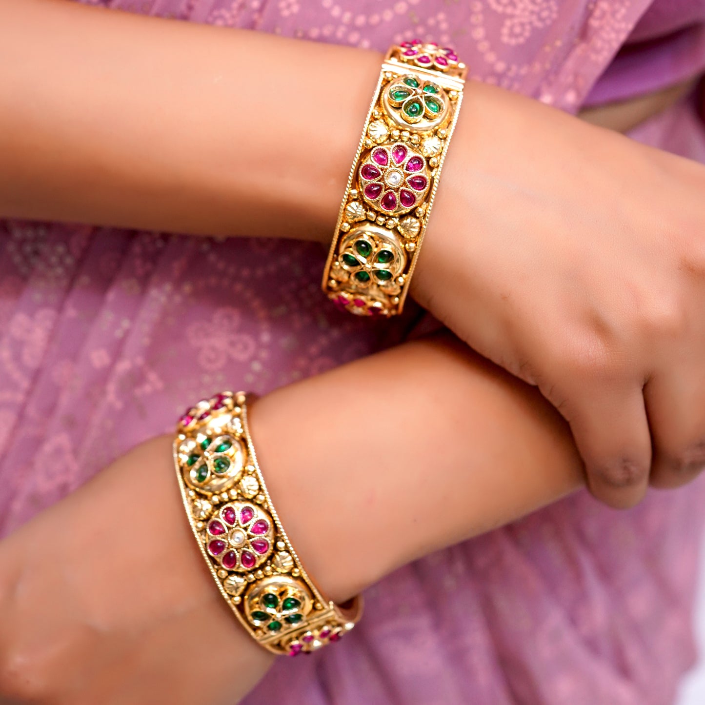 Regal Floral Gold-Plated Gem-Studded Bangle — Ornate Filigree & Beadwork